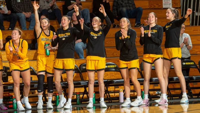 Huskies women’s basketball team unveils 2026-27 schedule